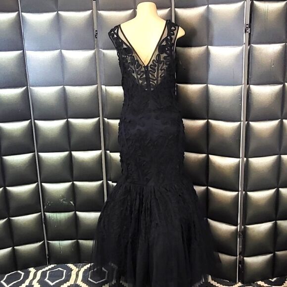 JS Collection formal gown  - Picture 10 of 14